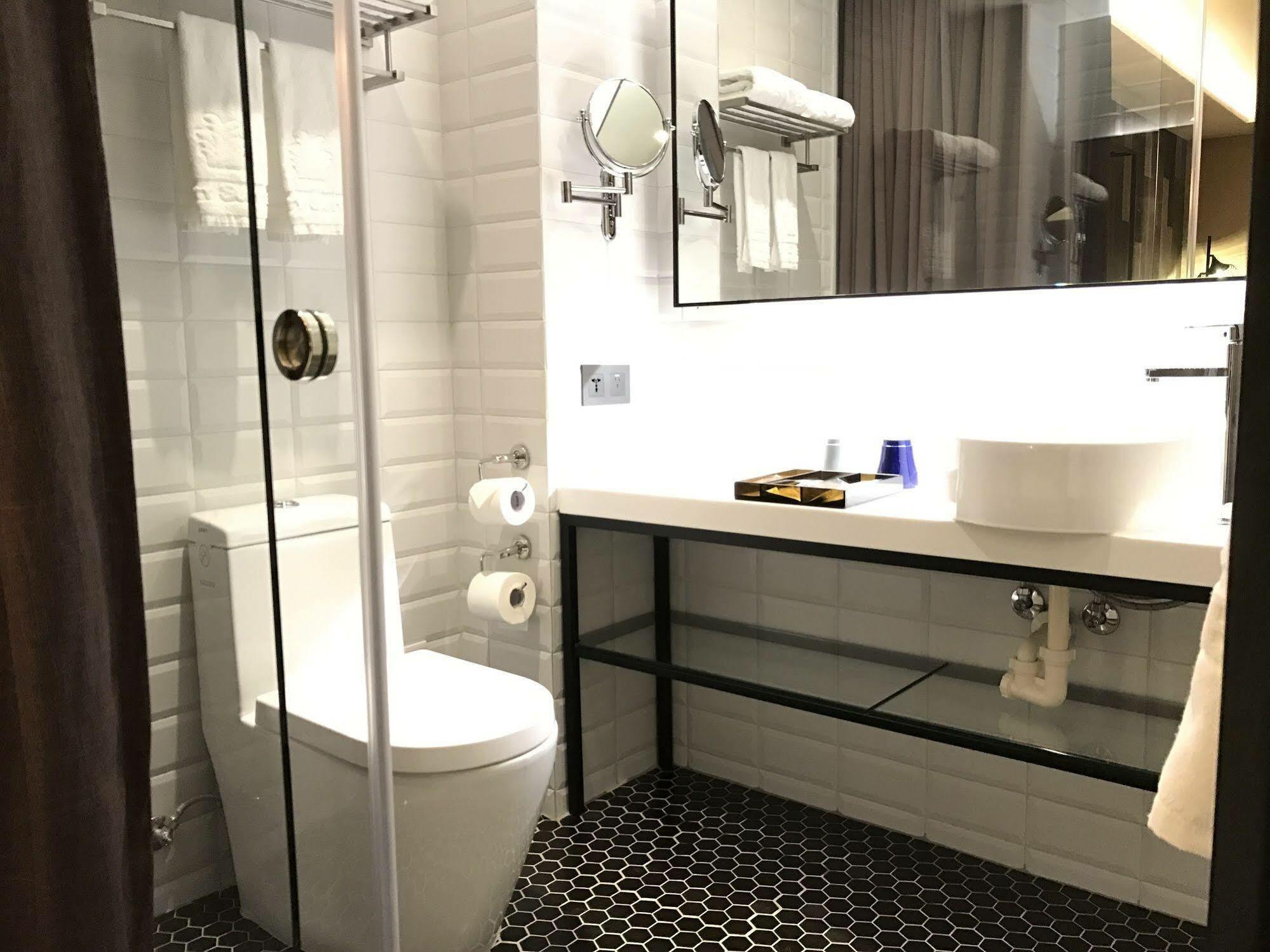 City Suites - Beimen Tchaj-pej Exteriér fotografie